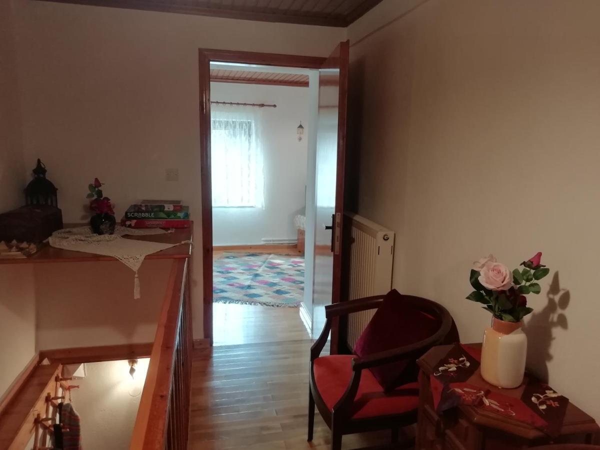 Cosy Lake House, Μια Ανάσα Πριν Τη Λίμνη Kalivia  Ngoại thất bức ảnh