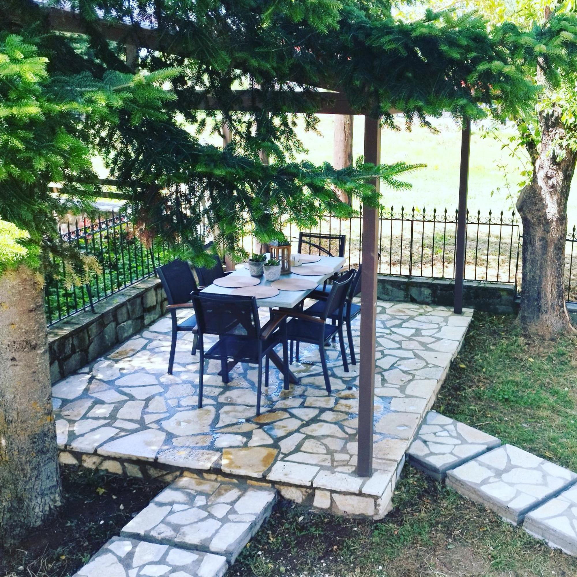 Cosy Lake House, Μια Ανάσα Πριν Τη Λίμνη Kalivia  Ngoại thất bức ảnh